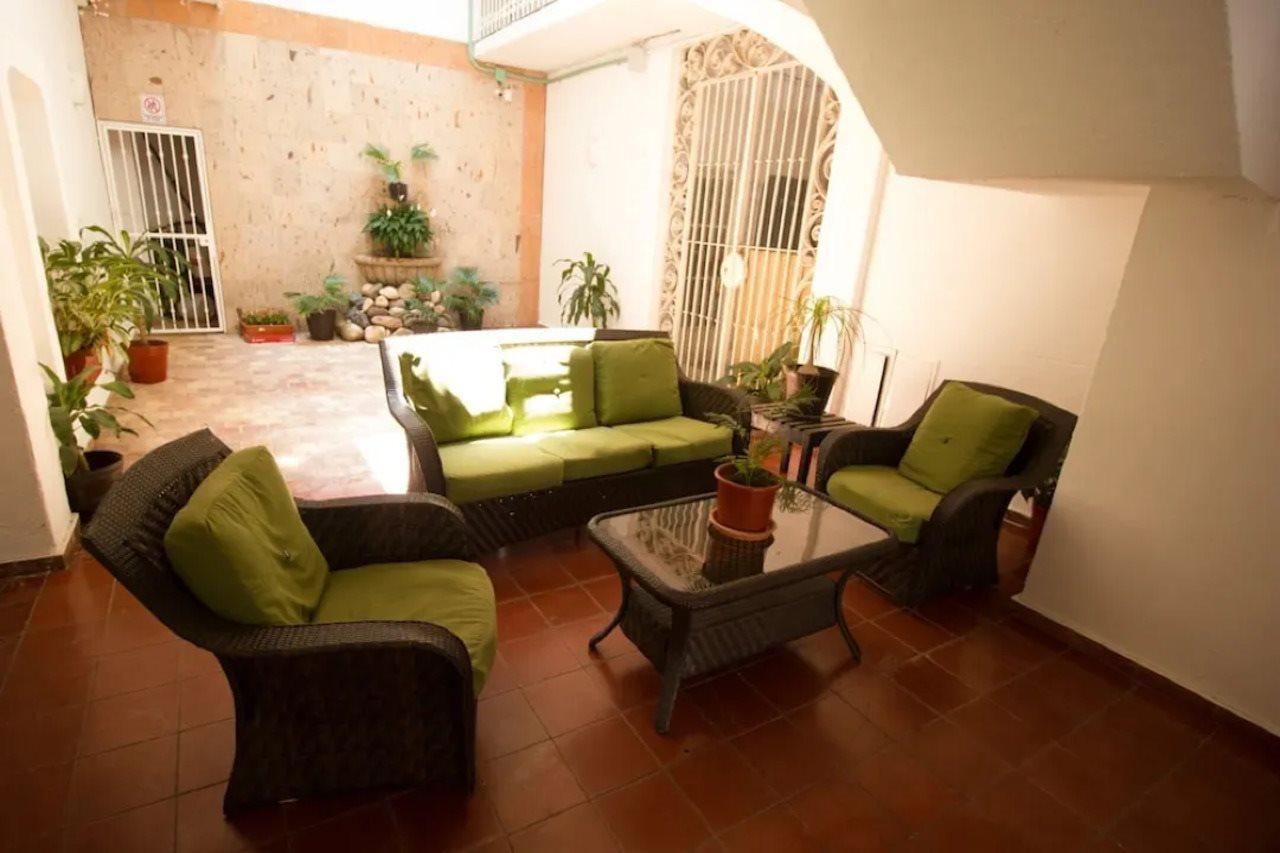 Suites Plaza Del Rio - Family Hotel Malecon Centro Puerto Vallarta Buitenkant foto