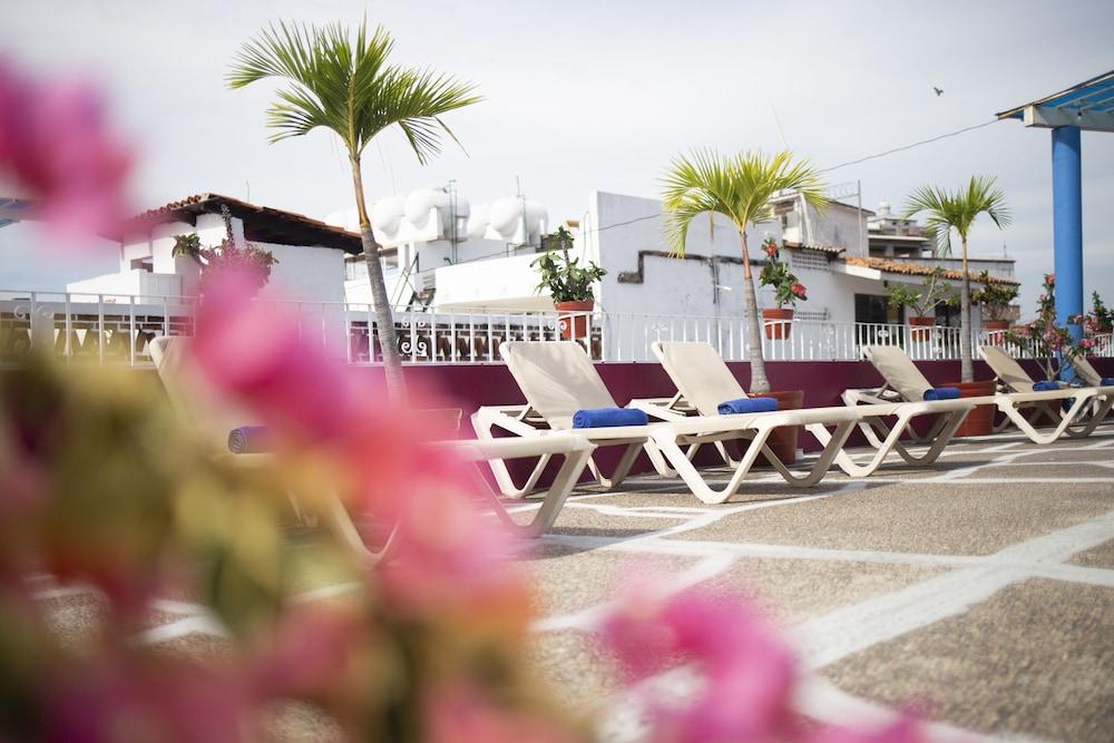 Suites Plaza Del Rio - Family Hotel Malecon Centro Puerto Vallarta Buitenkant foto