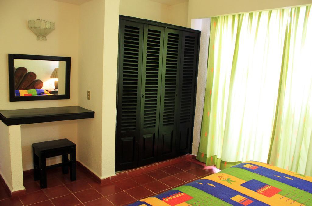 Suites Plaza Del Rio - Family Hotel Malecon Centro Puerto Vallarta Buitenkant foto